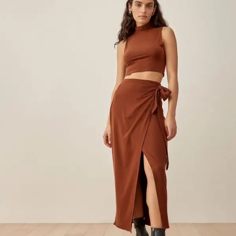 NWT reformation Robinson chestnut two piece
